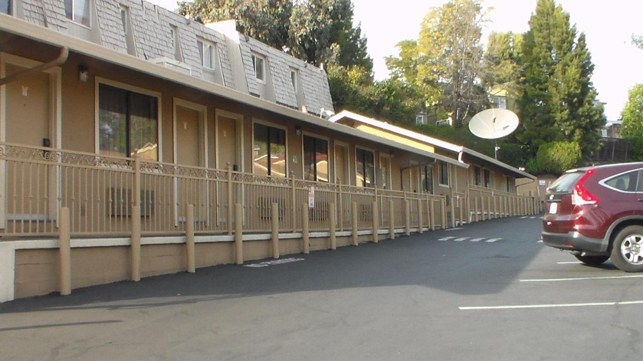 אוקלנד Laurel Inn מראה חיצוני תמונה